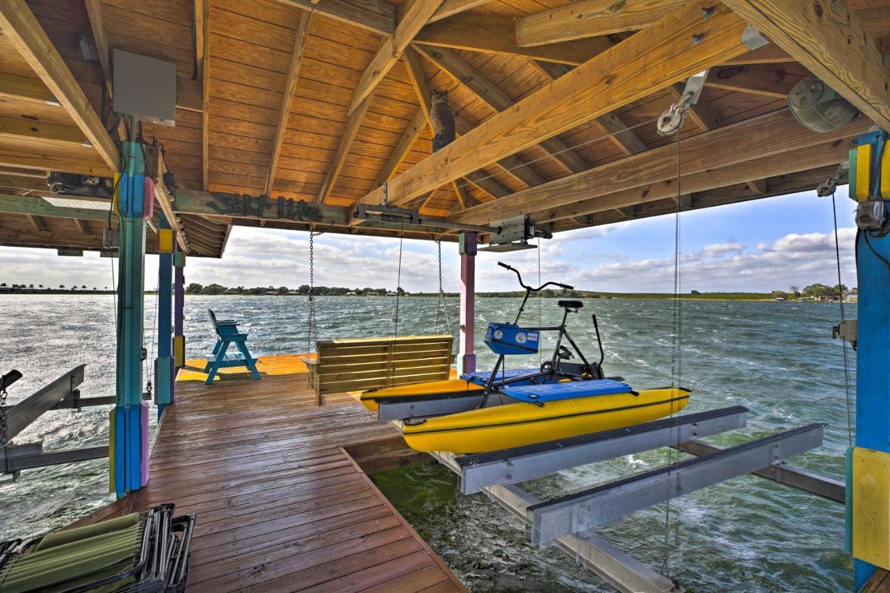 Waterfront Lake Placid Home With Dock And Fire Pit المظهر الخارجي الصورة
